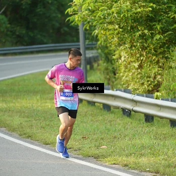 Runner Photo 7619111