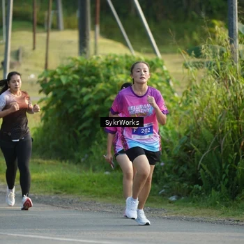 Runner Photo 7619115