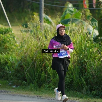 Runner Photo 7619123