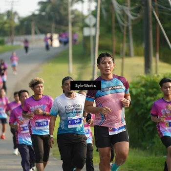 Runner Photo 7619179