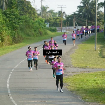 Runner Photo 7619295