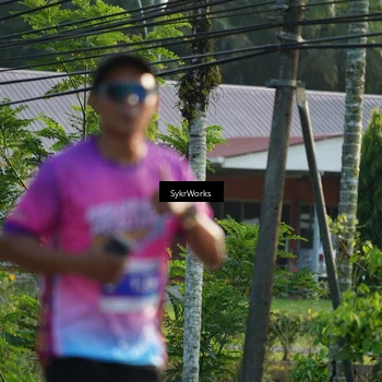 Runner Photo 7619304
