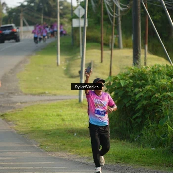 Runner Photo 7619310
