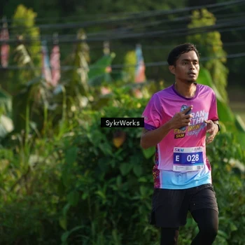 Runner Photo 7619314