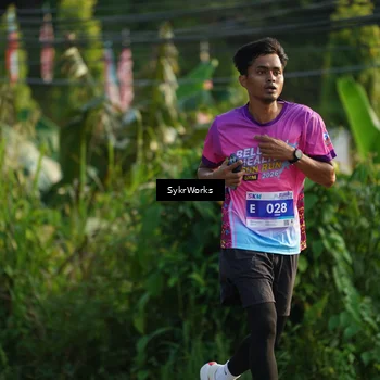 Runner Photo 7619316