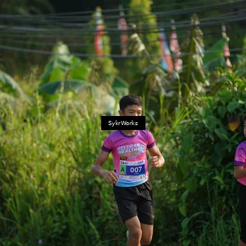 Runner Photo 7619330