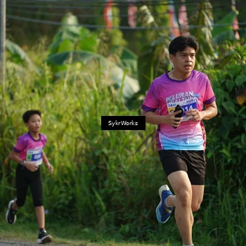Runner Photo 7619341