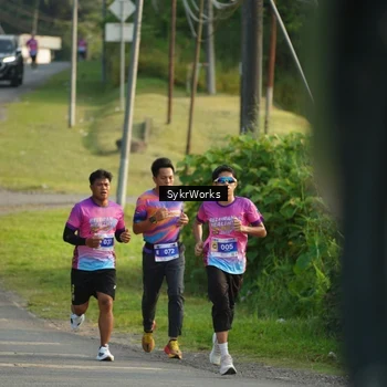 Runner Photo 7619531