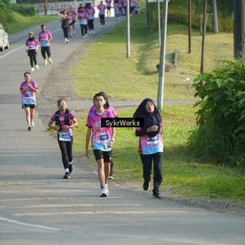 Runner Photo 7619572