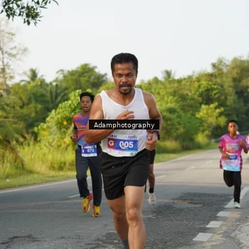 Runner Photo 7620747