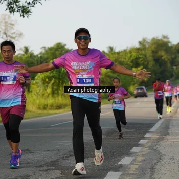 Runner Photo 7620770
