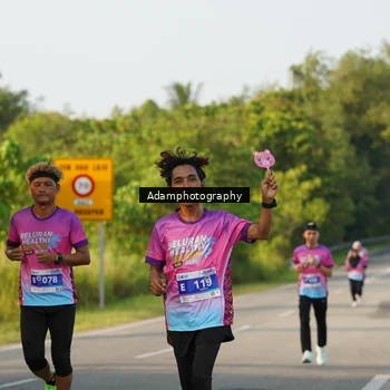 Runner Photo 7620812
