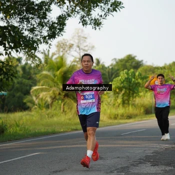 Runner Photo 7620832