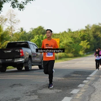 Runner Photo 7620936