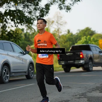 Runner Photo 7620940