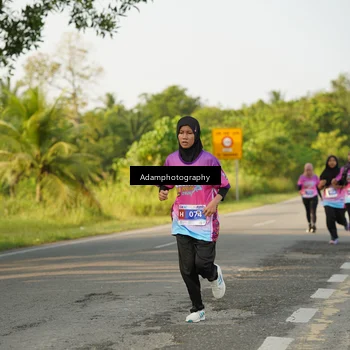 Runner Photo 7621007