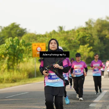 Runner Photo 7621028