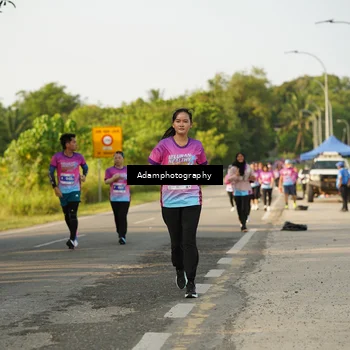 Runner Photo 7621046