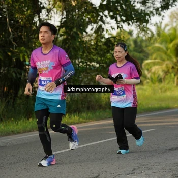 Runner Photo 7621067