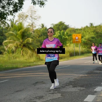 Runner Photo 7621073