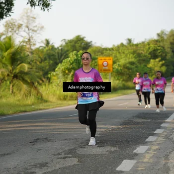 Runner Photo 7621080