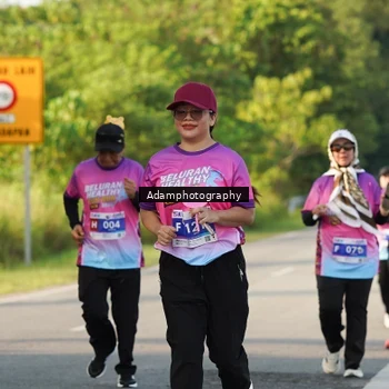 Runner Photo 7621102