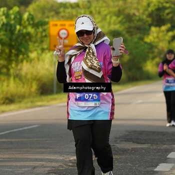 Runner Photo 7621110