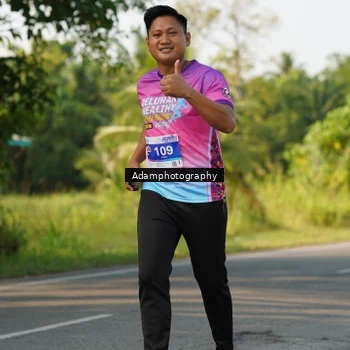 Runner Photo 7621346