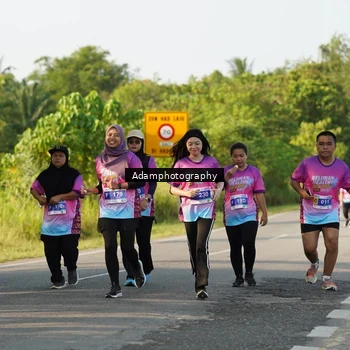Runner Photo 7621376