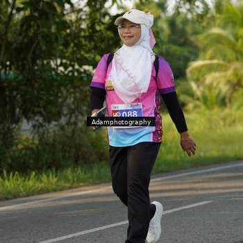 Runner Photo 7621435