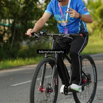 Runner Photo 7621532