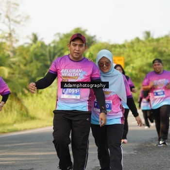 Runner Photo 7621604