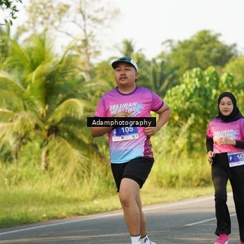 Runner Photo 7621687