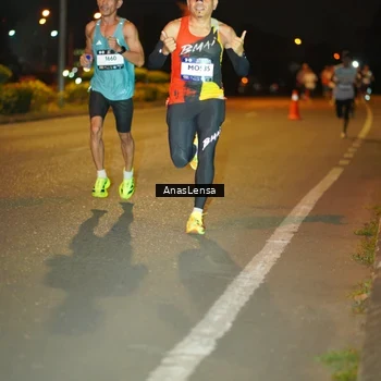 Runner Photo 7623287