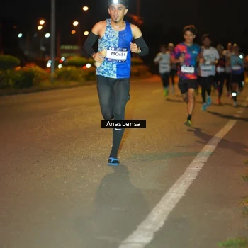 Runner Photo 7623302