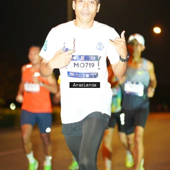 Runner Photo 7623325