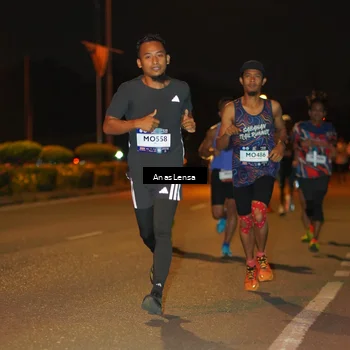 Runner Photo 7623362