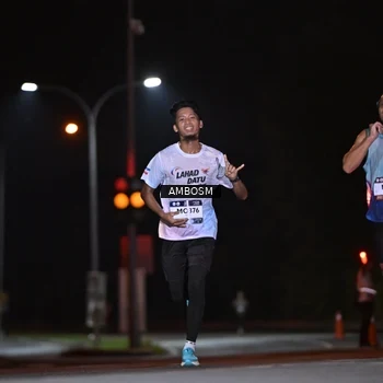 Runner Photo 7623368