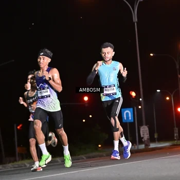 Runner Photo 7623369