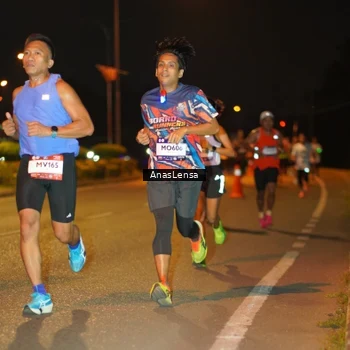 Runner Photo 7623402