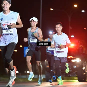 Runner Photo 7623412