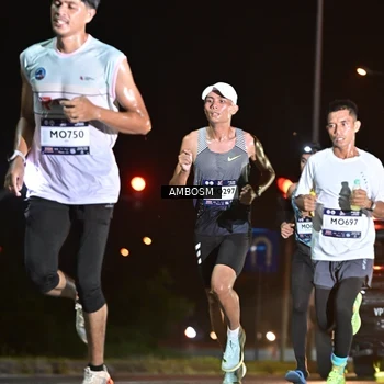 Runner Photo 7623415