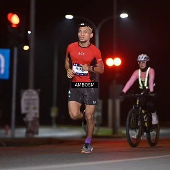 Runner Photo 7623434