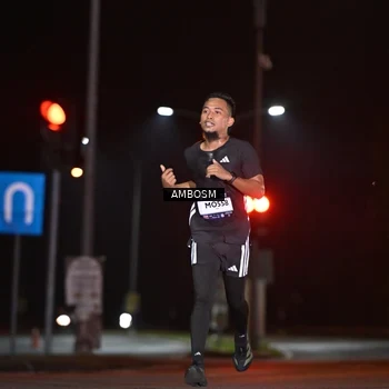 Runner Photo 7623443
