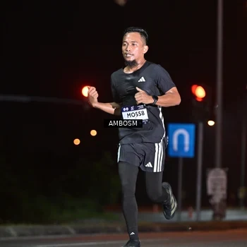 Runner Photo 7623447