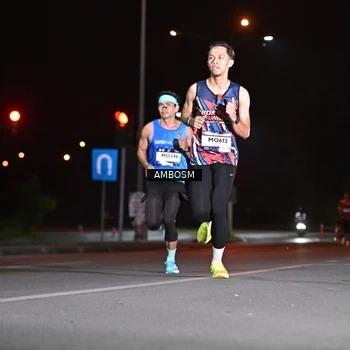 Runner Photo 7623472