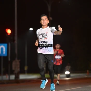 Runner Photo 7623473