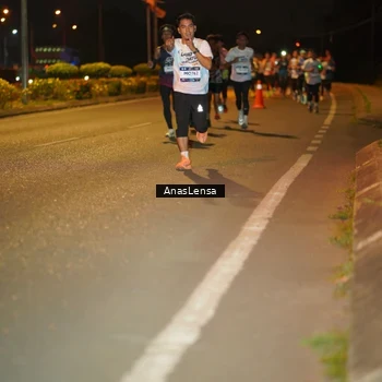 Runner Photo 7623497