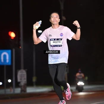 Runner Photo 7623499