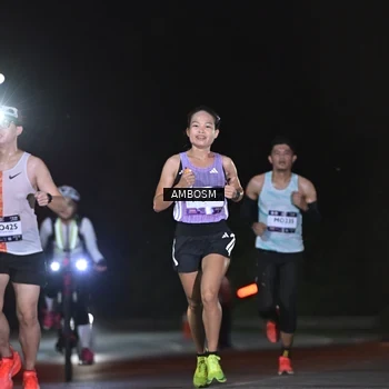 Runner Photo 7623525